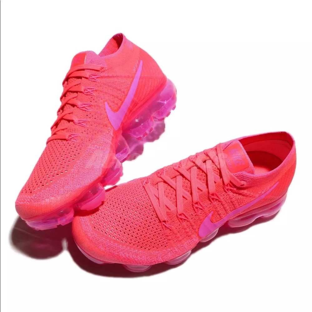 ISO Airmax vapormax womens